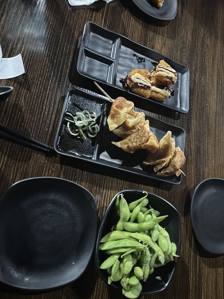 Umai Hot Pot And Asian Cusine