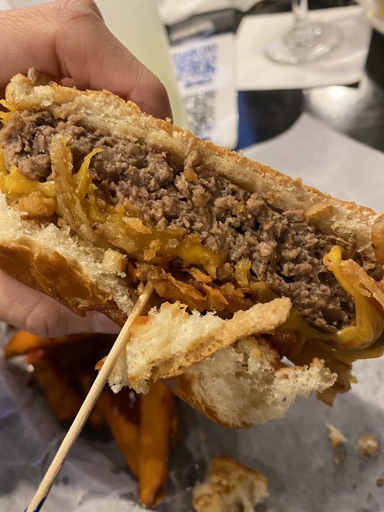 JJ's Grill