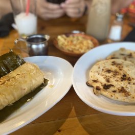 El Jicaro Salvadoran Restaurant