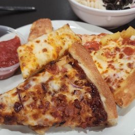 Simple Simon's Pizza