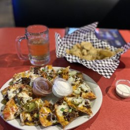 Grub's Bar & Grille